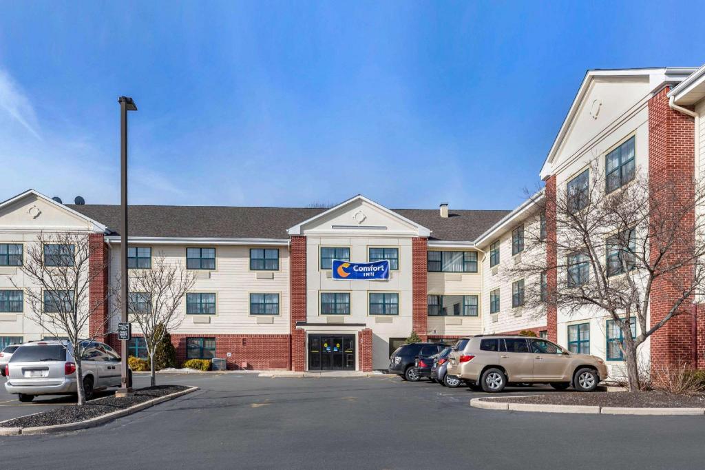 Popular attractions Area Nearby Property